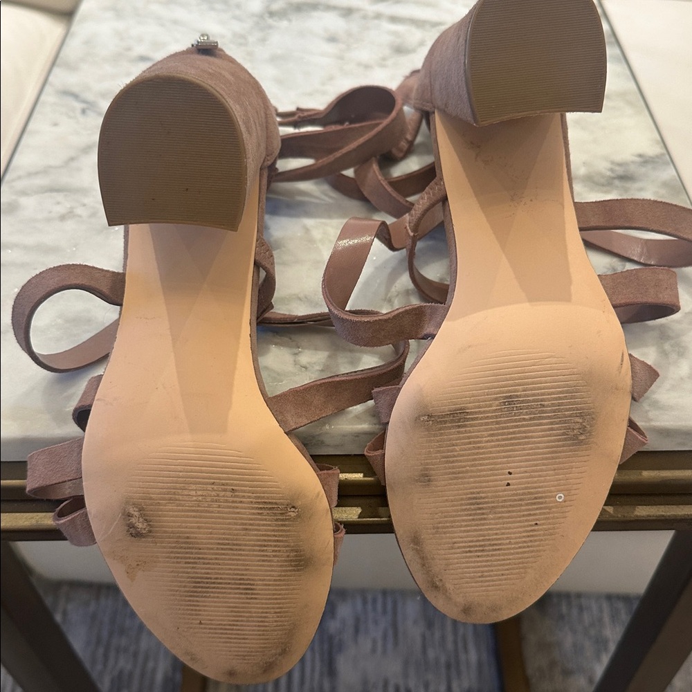 Elegant Brown Strappy Women's Sandals - Picture 3 of 4